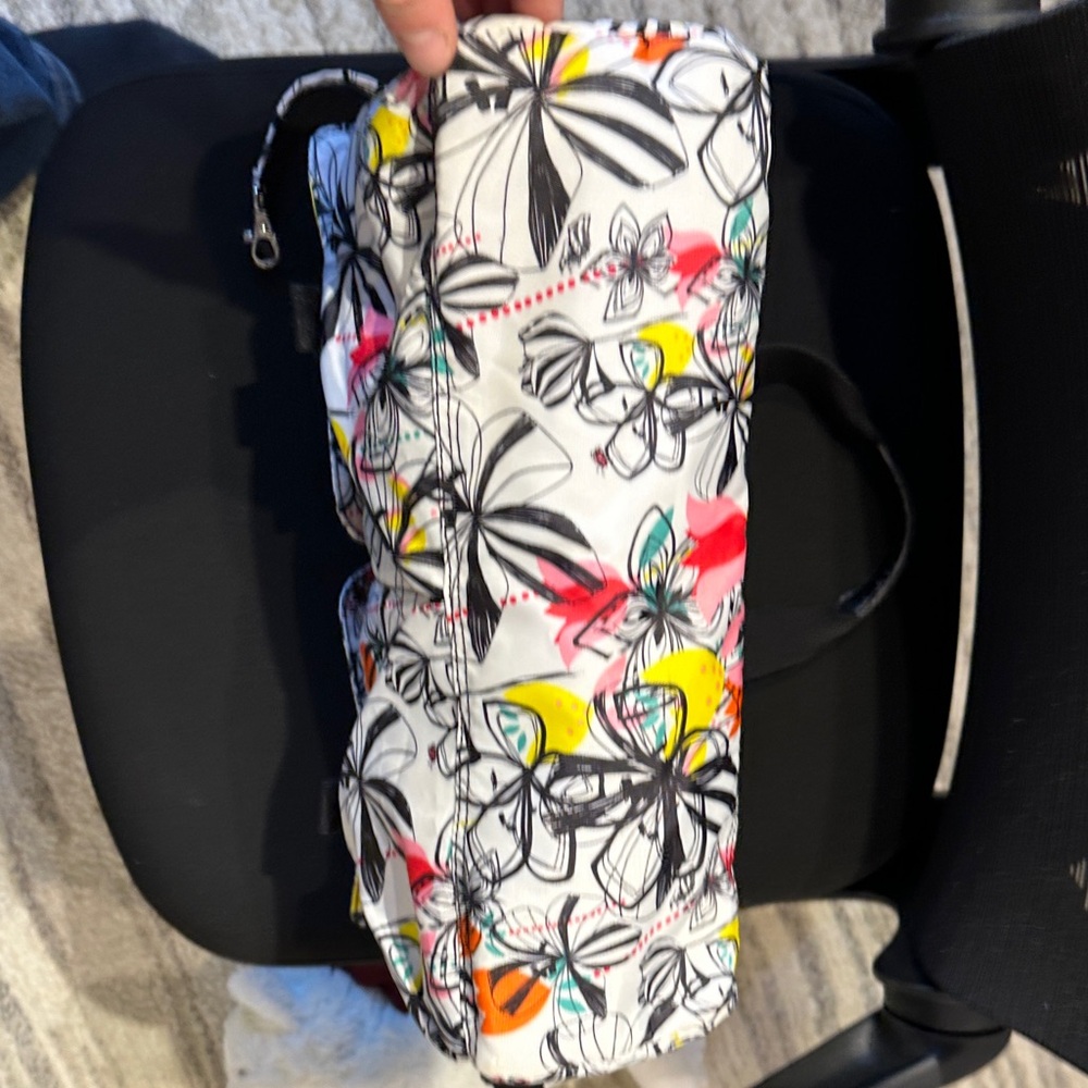 Kipling Floral Diaper Bag | Lightweight Nylon | Multi Pocket Great Storage - Picture 7 of 9